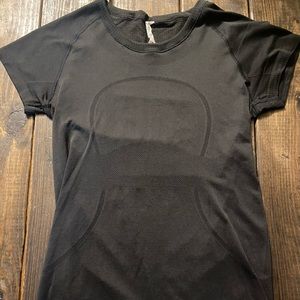 Lululemon Swiftly Tech. Size 10. - EUC